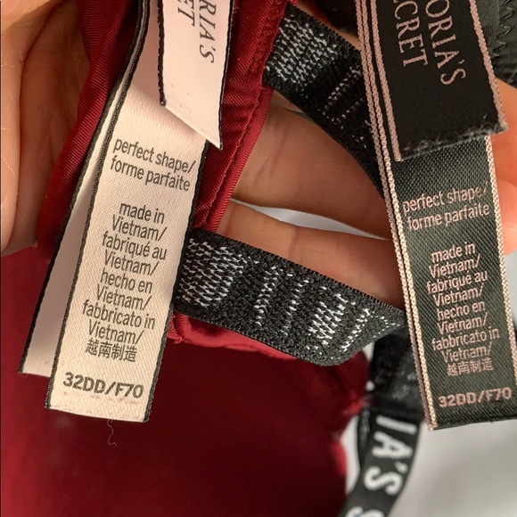 Victoria Secret Bras (2) - Picture 2 of 4